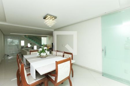 Casa à venda com 3 quartos, 390m² em Jardim Riacho das Pedras, Contagem