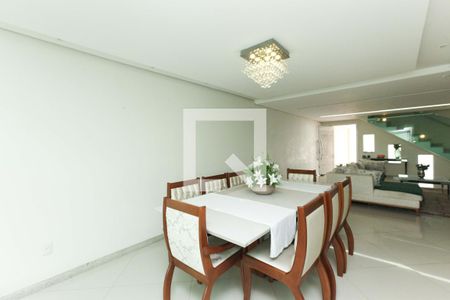 Casa à venda com 3 quartos, 390m² em Jardim Riacho das Pedras, Contagem