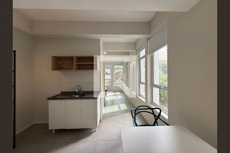Kitnet/Studio para alugar com 1 quarto, 30m² em República, São Paulo
