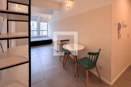 Studio de kitnet/studio para alugar com 1 quarto, 24m² em República, São Paulo