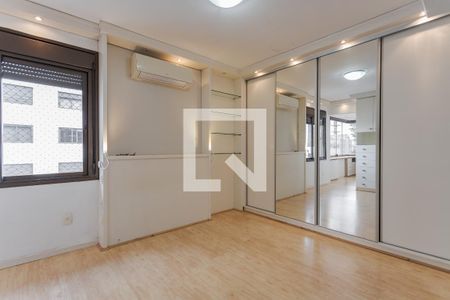 Suíte de apartamento à venda com 3 quartos, 246m² em Boa Vista, Porto Alegre