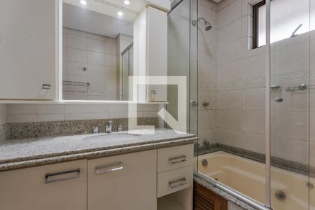 Suíte de apartamento à venda com 3 quartos, 246m² em Boa Vista, Porto Alegre