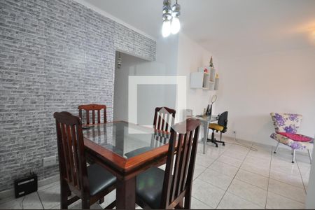 Sala de apartamento para alugar com 2 quartos, 60m² em Vila Nivi, São Paulo