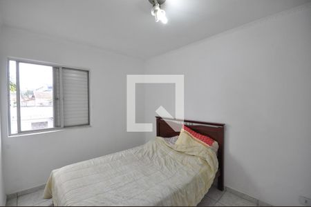 Quarto 1 de apartamento para alugar com 2 quartos, 60m² em Vila Nivi, São Paulo