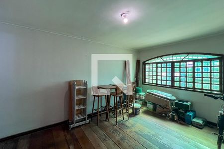 Sala de casa à venda com 3 quartos, 101m² em Vila Brasilio Machado, São Paulo