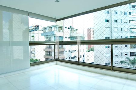 Apartamento para alugar com 5 quartos, 198m² em Carmo, Belo Horizonte