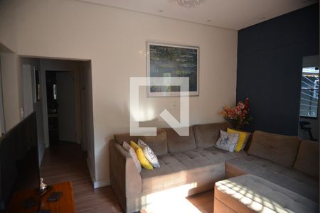 Sala de casa à venda com 2 quartos, 144m² em Vila Camilópolis, Santo André