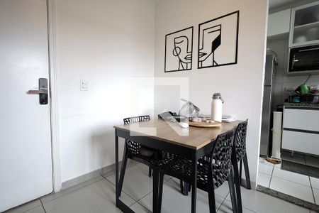 Sala de apartamento à venda com 2 quartos, 45m² em Jardim Utinga, Santo André