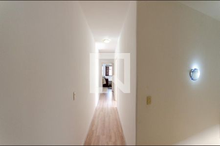 Corredor de casa à venda com 3 quartos, 153m² em Jardim Sao Jose, São Paulo