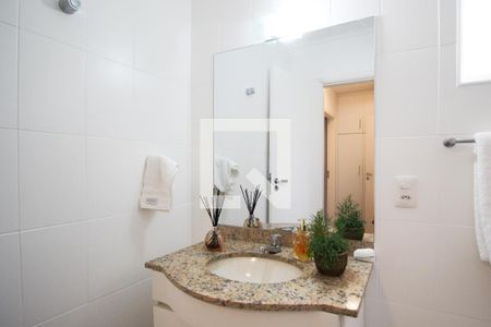 Banheiro de apartamento à venda com 2 quartos, 84m² em Planalto Paulista, São Paulo