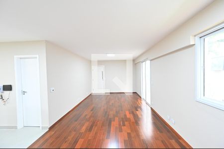 Sala de apartamento para alugar com 3 quartos, 120m² em Vila Clementino, São Paulo