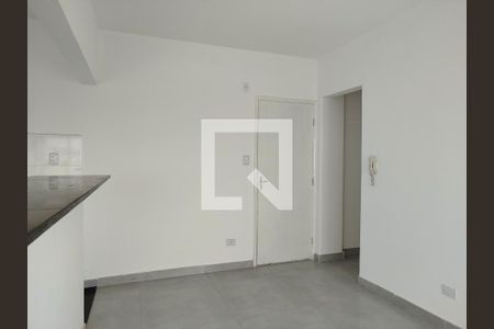 Sala com cozinha americana de apartamento à venda com 2 quartos, 64m² em Tatuapé, São Paulo