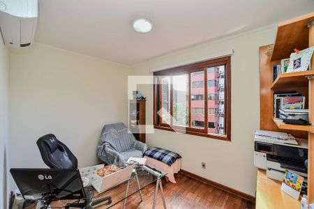 Quarto 2 de apartamento à venda com 3 quartos, 205m² em Jardim Itu, Porto Alegre