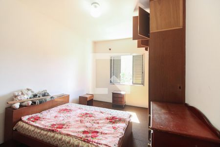 Quarto 1 de casa para alugar com 2 quartos, 125m² em Vila Aricanduva, São Paulo