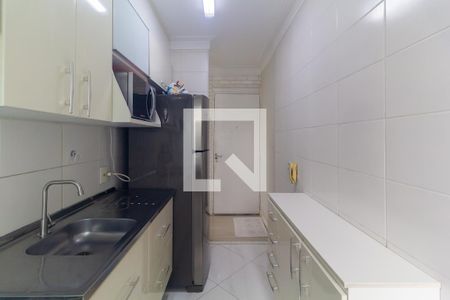 Cozinha de apartamento à venda com 2 quartos, 44m² em Vila Alpina, São Paulo