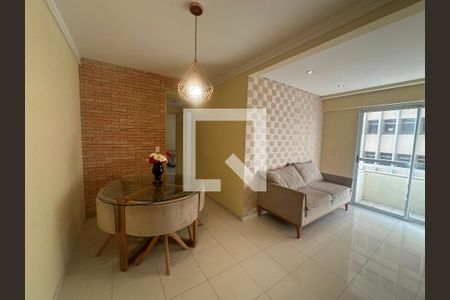 Sala de apartamento para alugar com 2 quartos, 75m² em Alphaville Industrial, Barueri