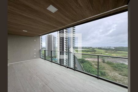 Varanda de apartamento para alugar com 4 quartos, 194m² em Barra da Tijuca, Rio de Janeiro