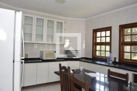 Casa para alugar com 5 quartos, 2421m² em Chácaras Ana Lúcia, Embu das Artes