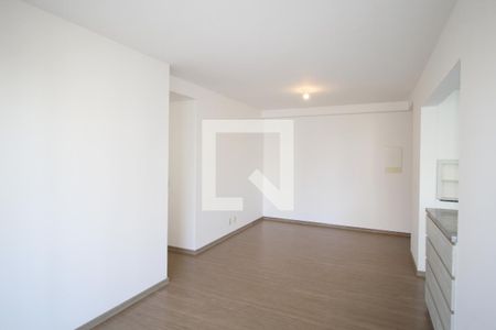 Apartamento para alugar com 3 quartos, 77m² em Jardim Itu, Porto Alegre