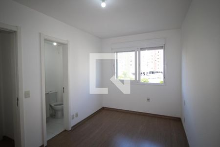 Apartamento para alugar com 3 quartos, 77m² em Jardim Itu, Porto Alegre