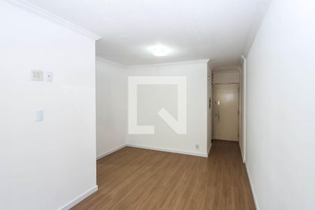Sala de apartamento para alugar com 3 quartos, 55m² em Jardim Santa Emilia, São Paulo