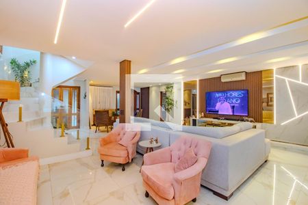 Sala de casa à venda com 3 quartos, 300m² em Jardim Itu, Porto Alegre