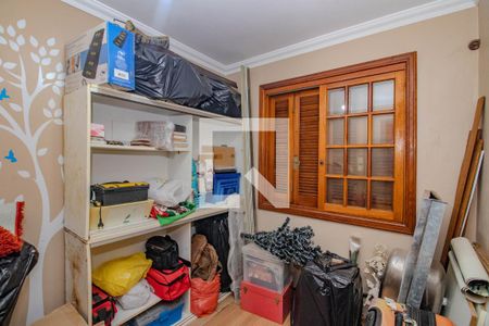 Quarto 2 de casa à venda com 3 quartos, 300m² em Jardim Itu, Porto Alegre