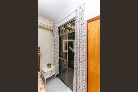 Quarto 1 de apartamento para alugar com 2 quartos, 75m² em Nova Suíça, Belo Horizonte