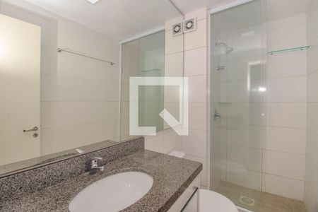 Banheiro de apartamento à venda com 1 quarto, 68m² em Petrópolis, Porto Alegre