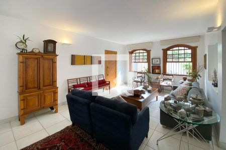 Sala de casa à venda com 3 quartos, 275m² em São José, Belo Horizonte
