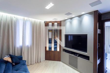 Sala de casa à venda com 3 quartos, 369m² em Cabral, Contagem