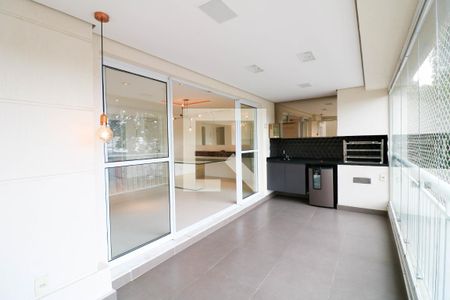 Apartamento para alugar com 3 quartos, 143m² em Santo Amaro, São Paulo