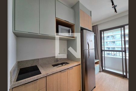 Sala/Cozinha de apartamento para alugar com 1 quarto, 26m² em Vila Nova Conceição, São Paulo