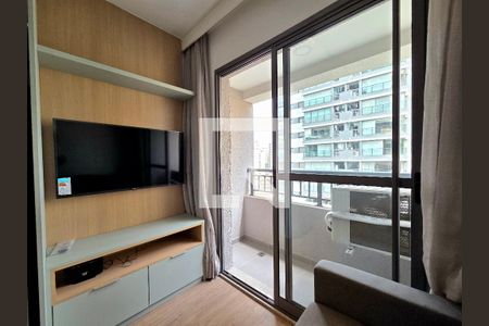 Sala/Cozinha de apartamento para alugar com 1 quarto, 26m² em Vila Nova Conceição, São Paulo