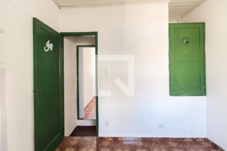 Quarto de casa para alugar com 2 quartos, 60m² em Chácara Califórnia, São Paulo