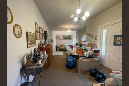 Casa à venda com 3 quartos, 260m² em Centro, São Leopoldo