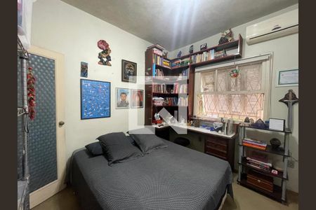 Casa à venda com 3 quartos, 260m² em Centro, São Leopoldo