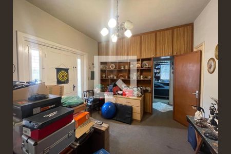 Casa à venda com 3 quartos, 260m² em Centro, São Leopoldo