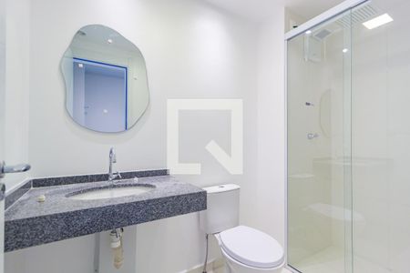 Banheiro de kitnet/studio para alugar com 1 quarto, 25m² em Vila Prudente, São Paulo