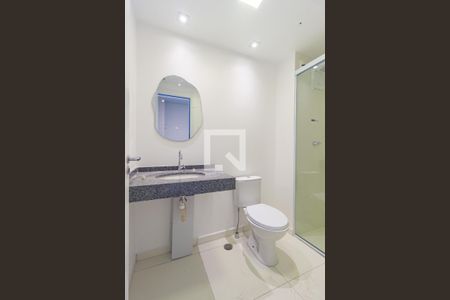 Banheiro de kitnet/studio para alugar com 1 quarto, 25m² em Vila Prudente, São Paulo