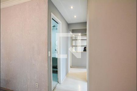 Corredor de apartamento para alugar com 3 quartos, 74m² em Vila Helena, Santo André