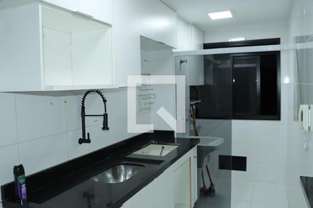 Apartamento para alugar com 2 quartos, 49m² em Jardim Isis, Cotia