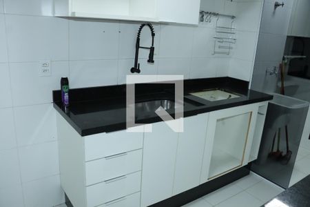 Apartamento para alugar com 2 quartos, 49m² em Jardim Isis, Cotia