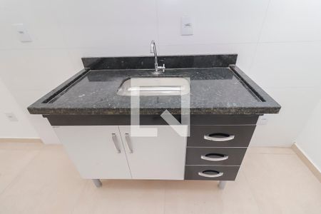 Sala/Cozinha de casa de condomínio para alugar com 2 quartos, 46m² em Cidade Antônio Estêvão de Carvalho, São Paulo