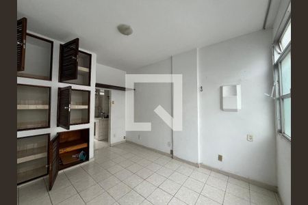 Sala  de apartamento à venda com 1 quarto, 45m² em Leblon, Rio de Janeiro
