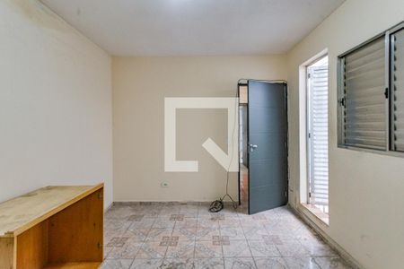 Quarto 1 de casa para alugar com 2 quartos, 32m² em Vila da Saúde, São Paulo