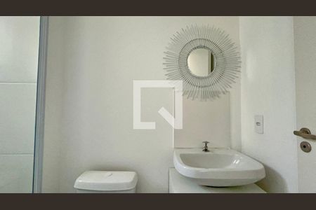 Banheiro de apartamento para alugar com 1 quarto, 24m² em Jardim Paulista, São Paulo