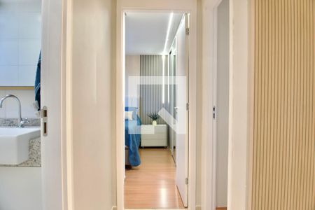 Corredor de apartamento para alugar com 3 quartos, 79m² em Nova Suíça, Belo Horizonte