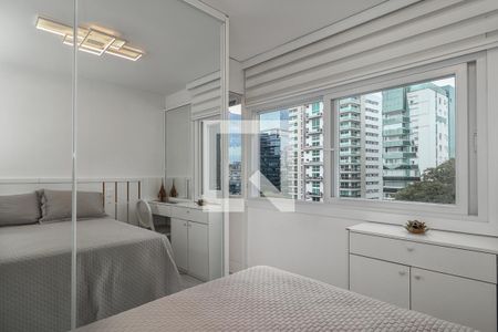 Quarto Suíte de apartamento à venda com 1 quarto, 54m² em Três Figueiras, Porto Alegre