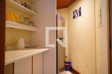 Cozinha  de apartamento à venda com 1 quarto, 55m² em Independência, Porto Alegre